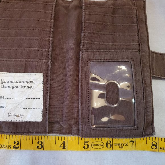 Thirty-One Wallet - Picture 3 of 4